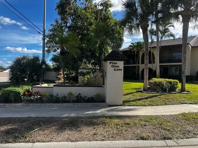 441 Pine Glen Lane, Unit C-2, Greenacres, FL 33463 Photo
