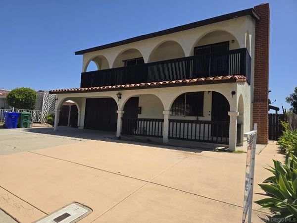 835 Worthington, San Diego, CA 92114
