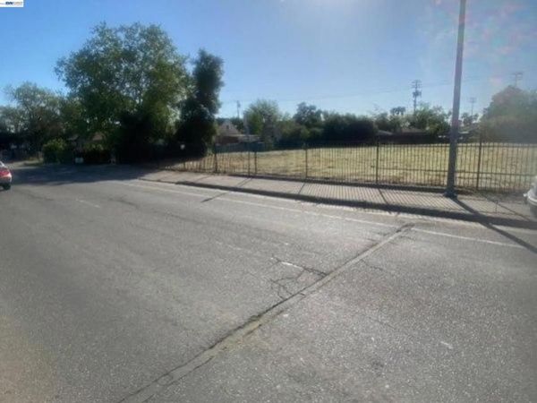 3617 Marysville Blvd, Sacramento, CA 95838