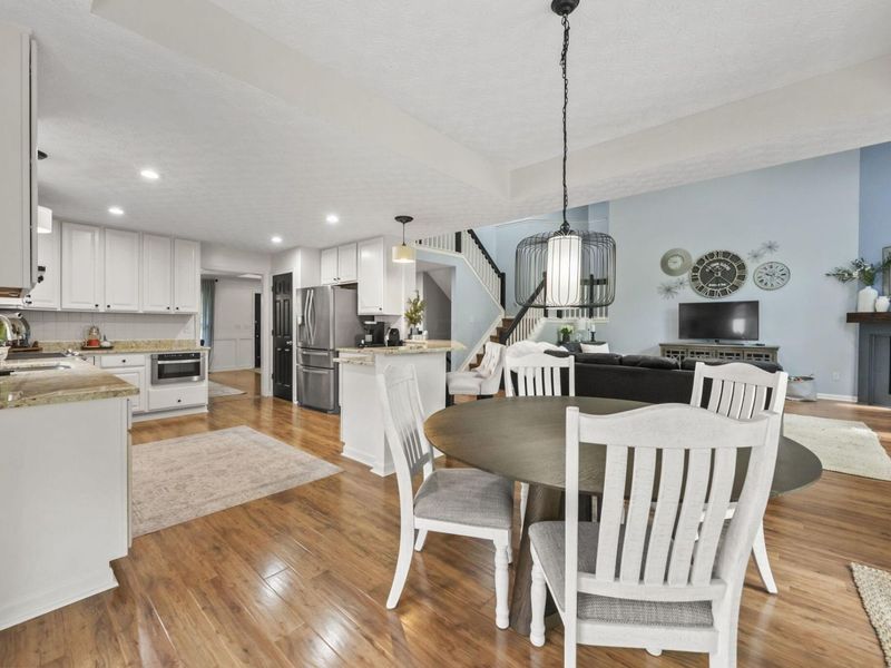 7675 High Wind Drive, Powell, OH 43065 Photo 23