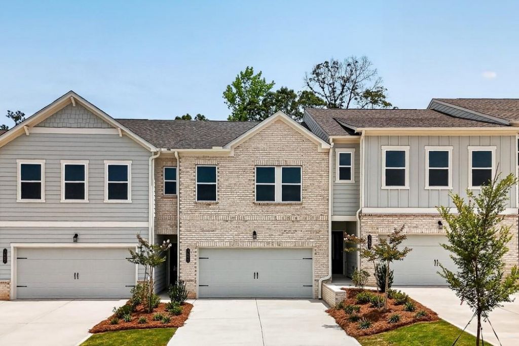 3691 Sagecrest Drive, Buford, GA 30519 Main Photo