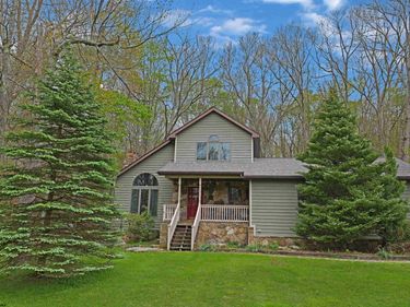 17 GOLDFINCH Lane, Terra Alta, WV 26764