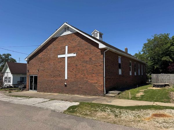 105 S Fifth Street, Francisco, IN 47649