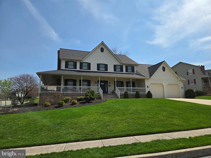 5762 Nesbit Drive , Harrisburg, PA 17112 Main Photo