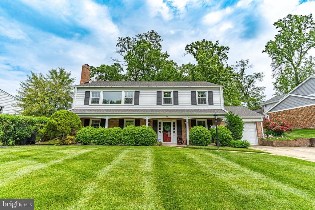 8307 Carrleigh Parkway, Springfield, VA 22152 Main Photo