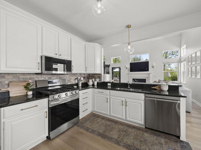 3672 Grimes Drive, Columbus, OH 43204 Photo 6