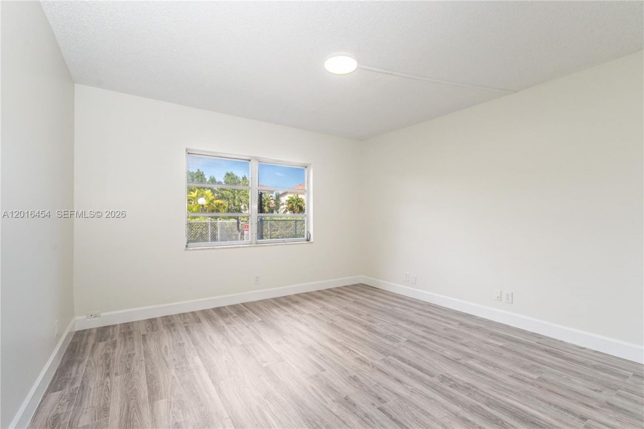 8705 NW 38th Dr , Unit 3A, Coral Springs, FL 33065 Photo