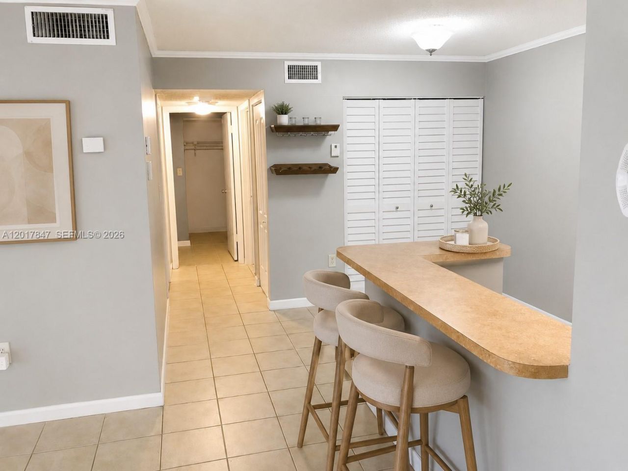 7235 NW 179th St, Unit 101, Hialeah, FL 33015 Photo