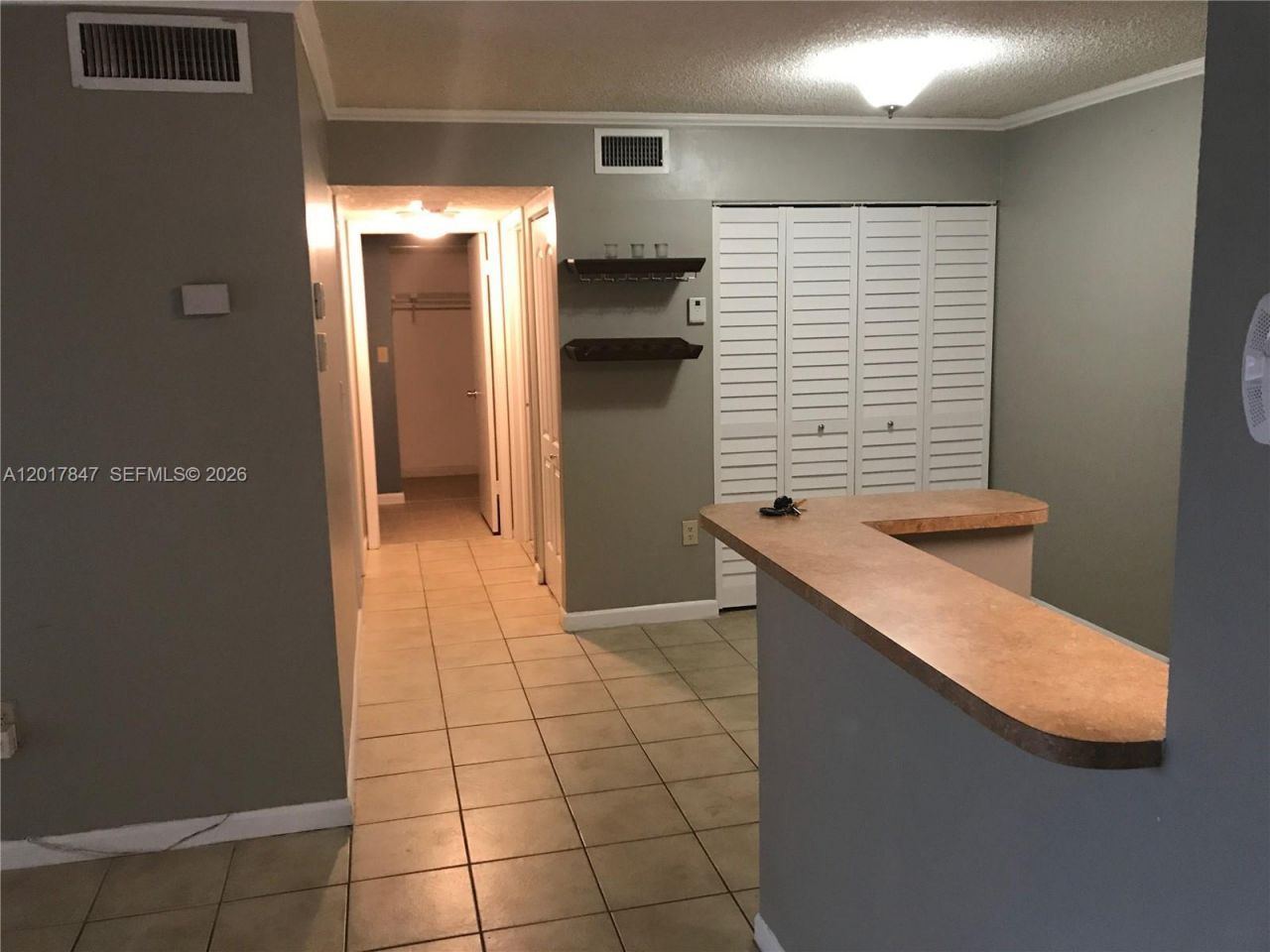 7235 NW 179th St, Unit 101, Hialeah, FL 33015 Photo