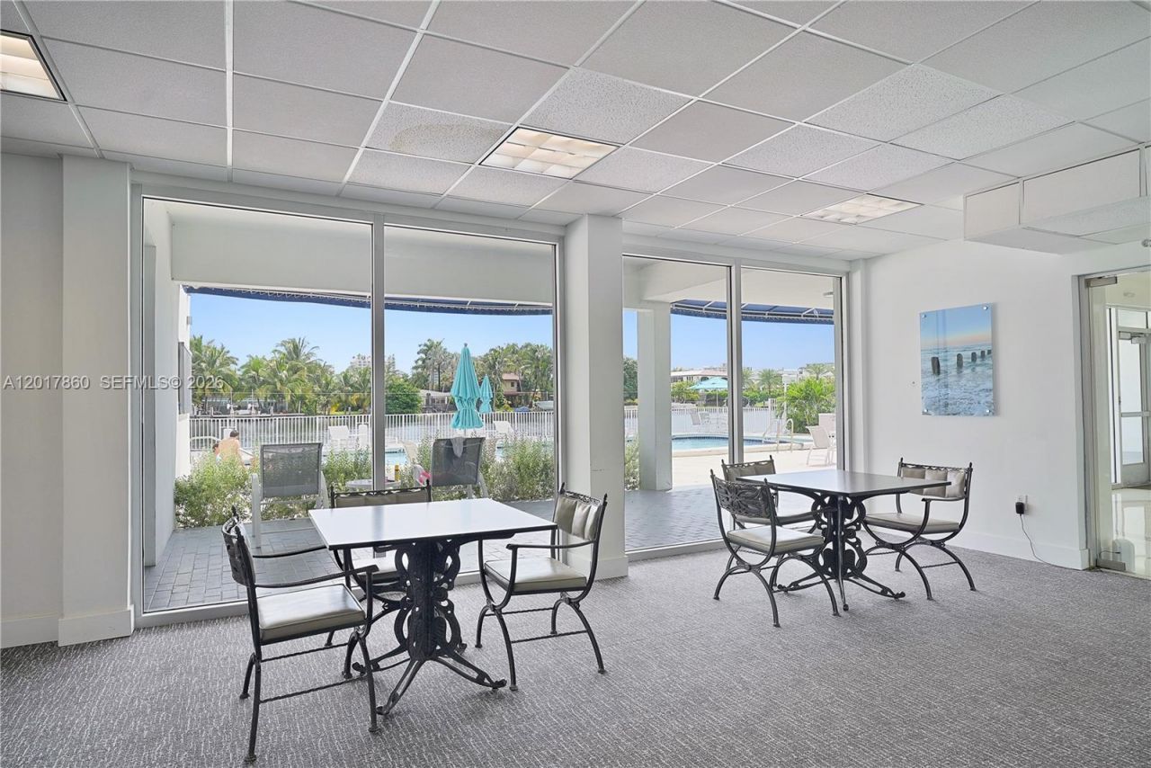 9381 E Bay Harbor Dr , Unit 301N, Bay Harbor Islands, FL 33154 Photo