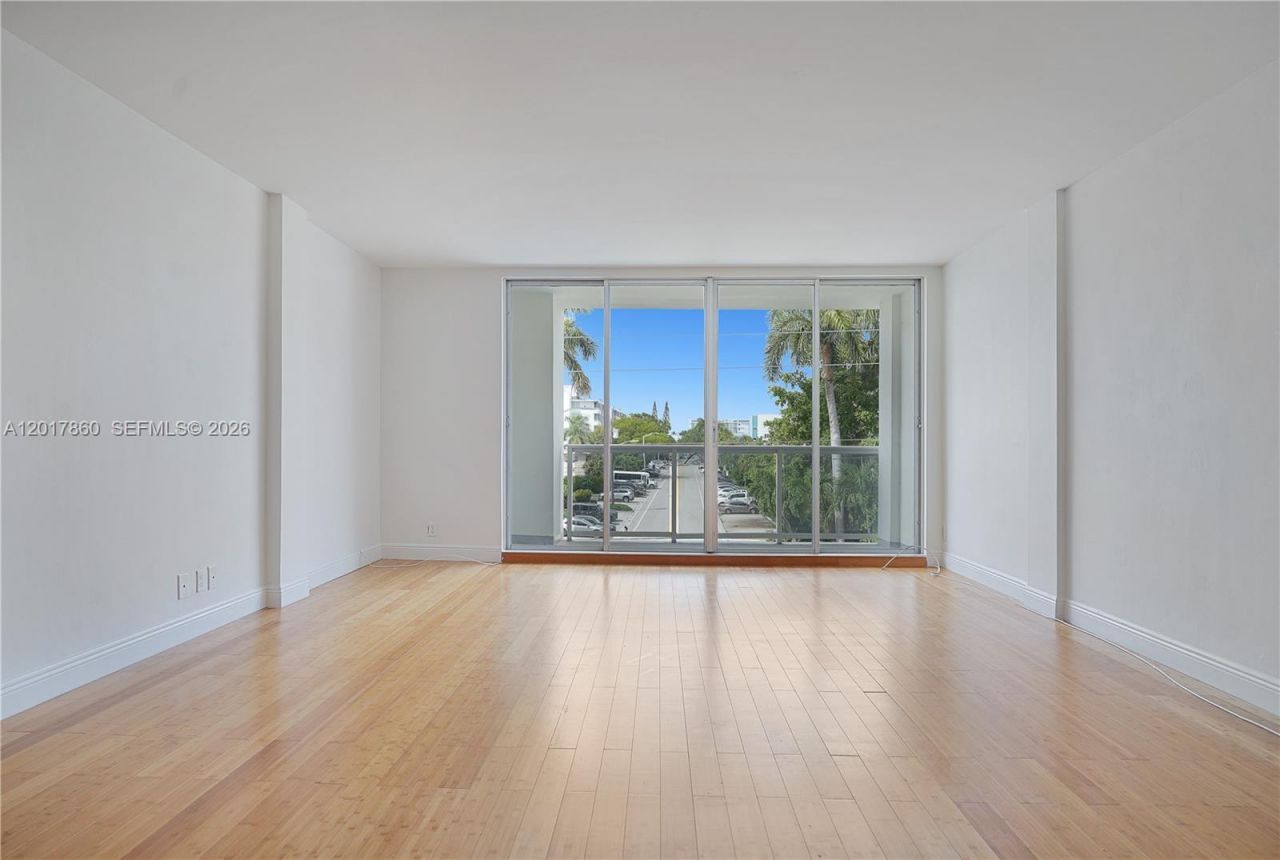 9381 E Bay Harbor Dr , Unit 301N, Bay Harbor Islands, FL 33154 Photo