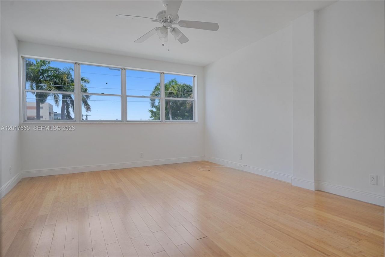 9381 E Bay Harbor Dr , Unit 301N, Bay Harbor Islands, FL 33154 Photo