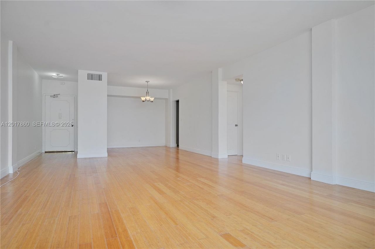 9381 E Bay Harbor Dr , Unit 301N, Bay Harbor Islands, FL 33154 Photo