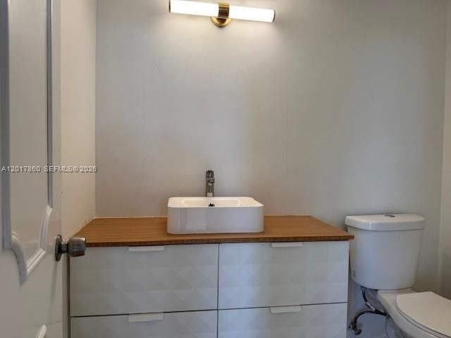 9381 E Bay Harbor Dr , Unit 301N, Bay Harbor Islands, FL 33154 Photo