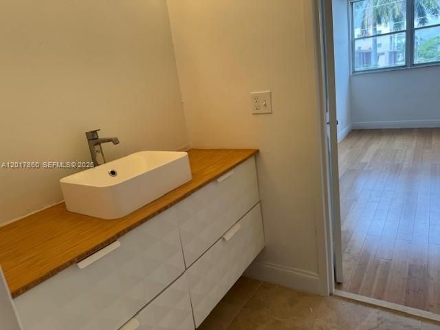 9381 E Bay Harbor Dr , Unit 301N, Bay Harbor Islands, FL 33154 Photo