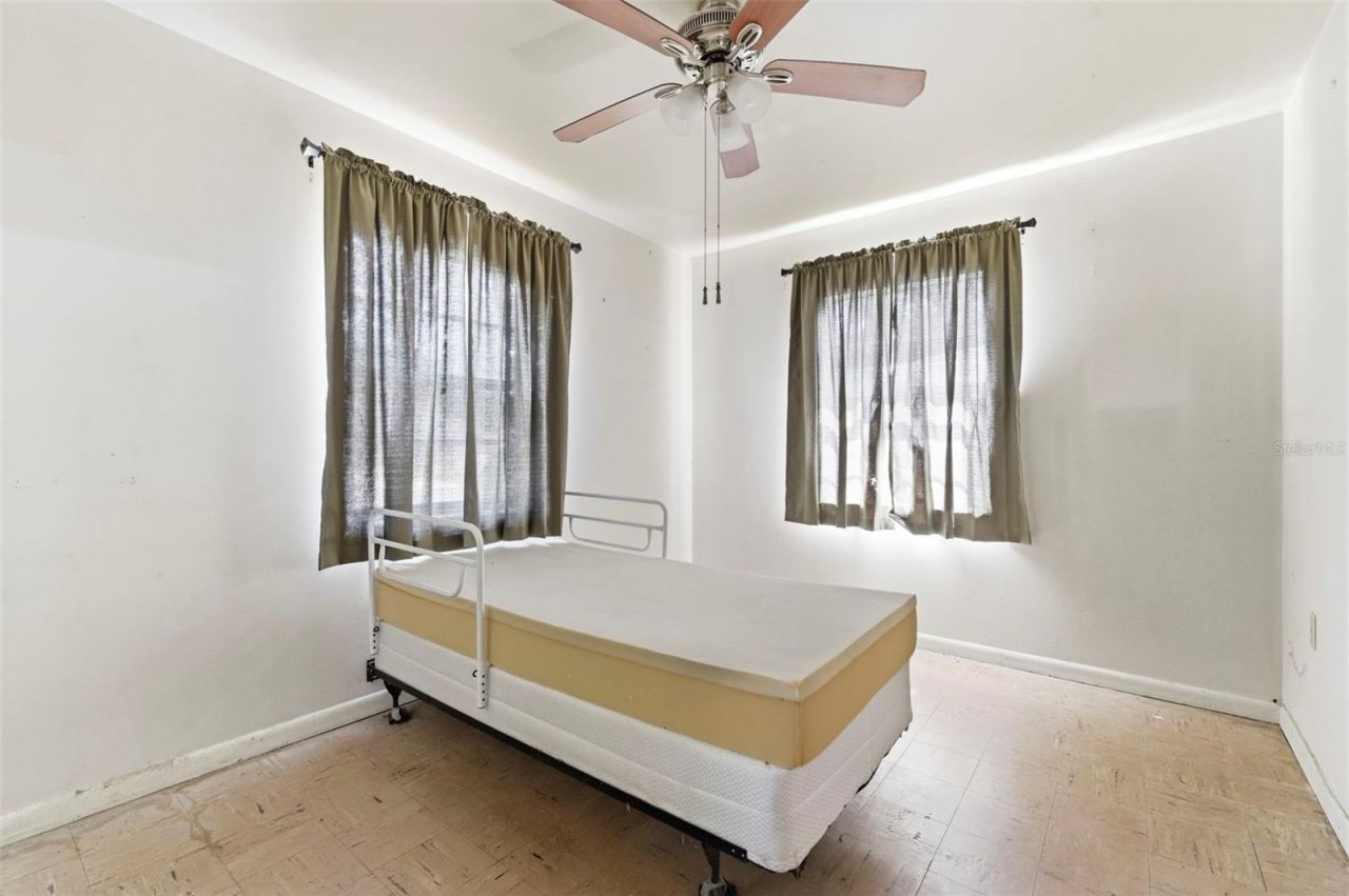 1712 W Ferris Avenue, Tampa, FL 33603 Photo