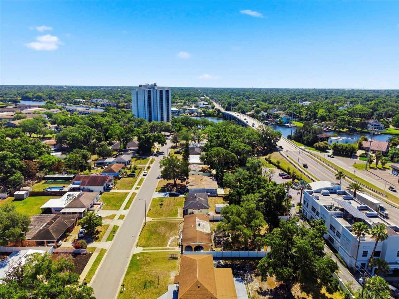 1712 W Ferris Avenue, Tampa, FL 33603 Photo