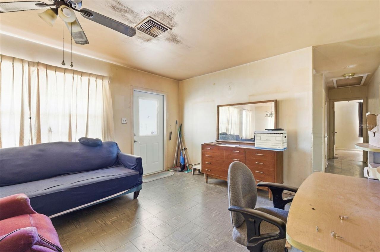 1712 W Ferris Avenue, Tampa, FL 33603 Photo