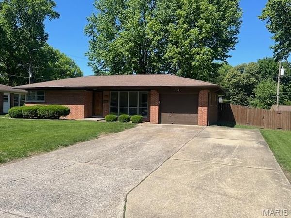 511 North 44th Street, Belleville, IL 62226