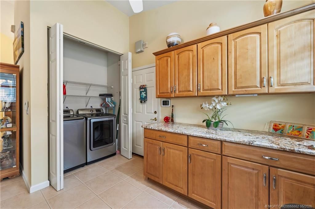 394 NW Springview Loop, Port Saint Lucie, FL 34986 Photo
