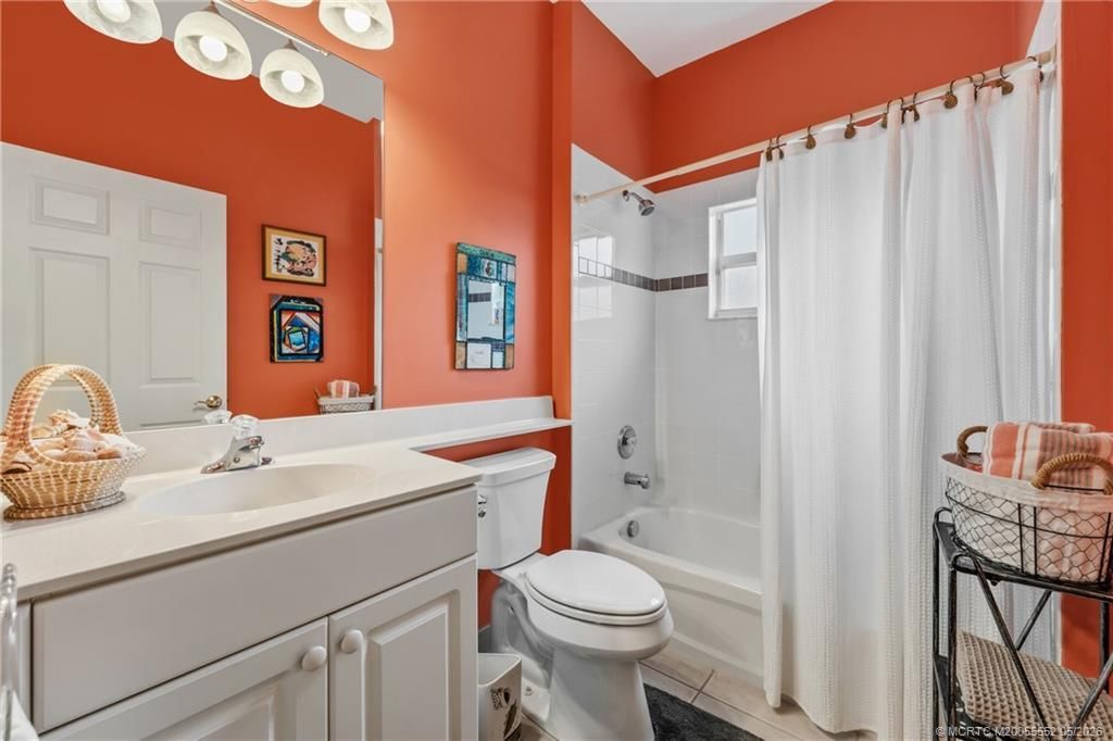 394 NW Springview Loop, Port Saint Lucie, FL 34986 Photo