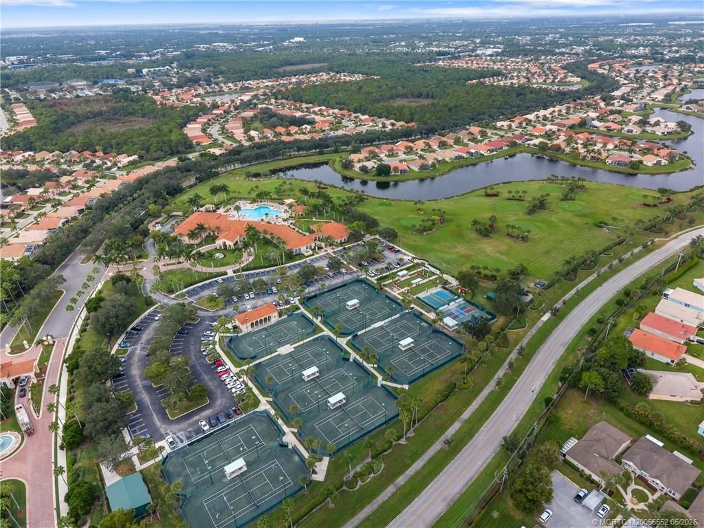 394 NW Springview Loop, Port Saint Lucie, FL 34986 Photo