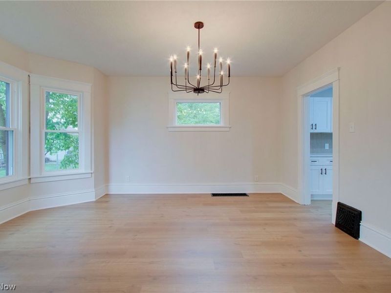 456 W Broadway Street, Alliance, OH 44601 Photo 11