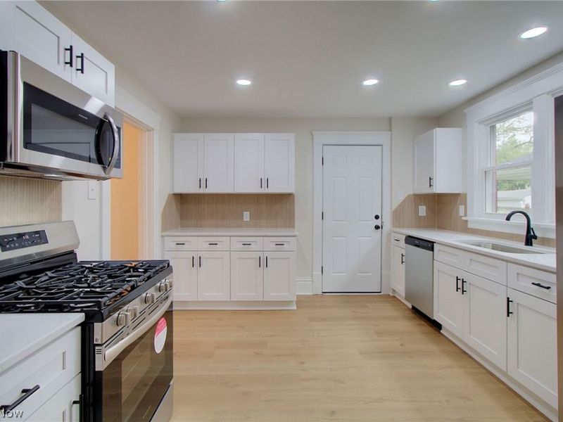 456 W Broadway Street, Alliance, OH 44601 Photo 13