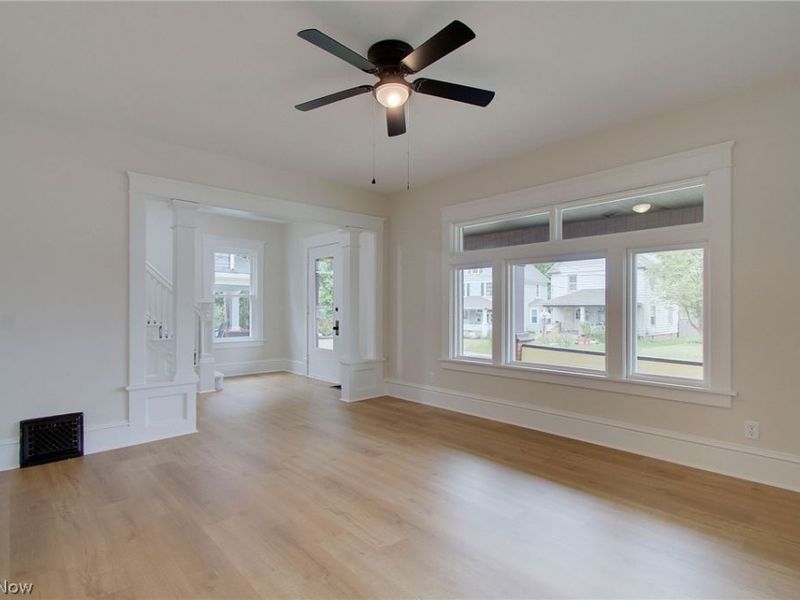 456 W Broadway Street, Alliance, OH 44601 Photo 9