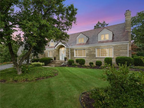 2055 Outlook Drive, Pittsburgh, PA 15241