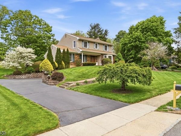 5 Halsey Rd, Montville, NJ 07082
