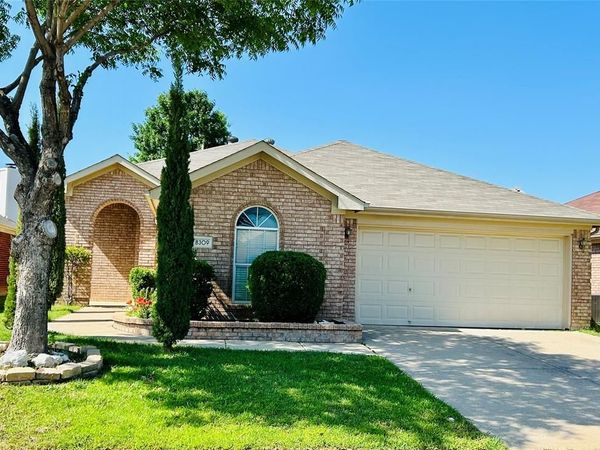 8309 Bowspirit Lane, Fort Worth, TX 76053