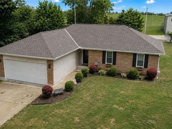 411 10th Street, Garden City, MO 64747