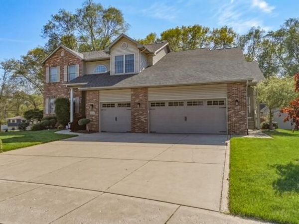 2216 Amarillo Street , Portage, IN 46368