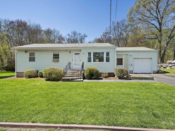 447 E Main St, Avon, MA 02322