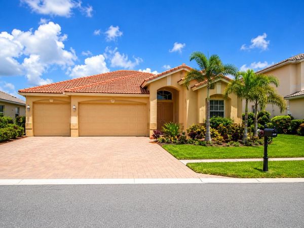 121 Tuscany Drive, Royal Palm Beach, FL 33411