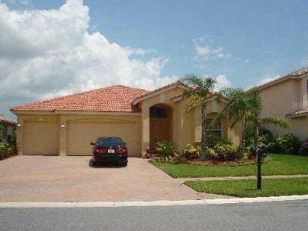 121 Tuscany Drive, Royal Palm Beach, FL 33411