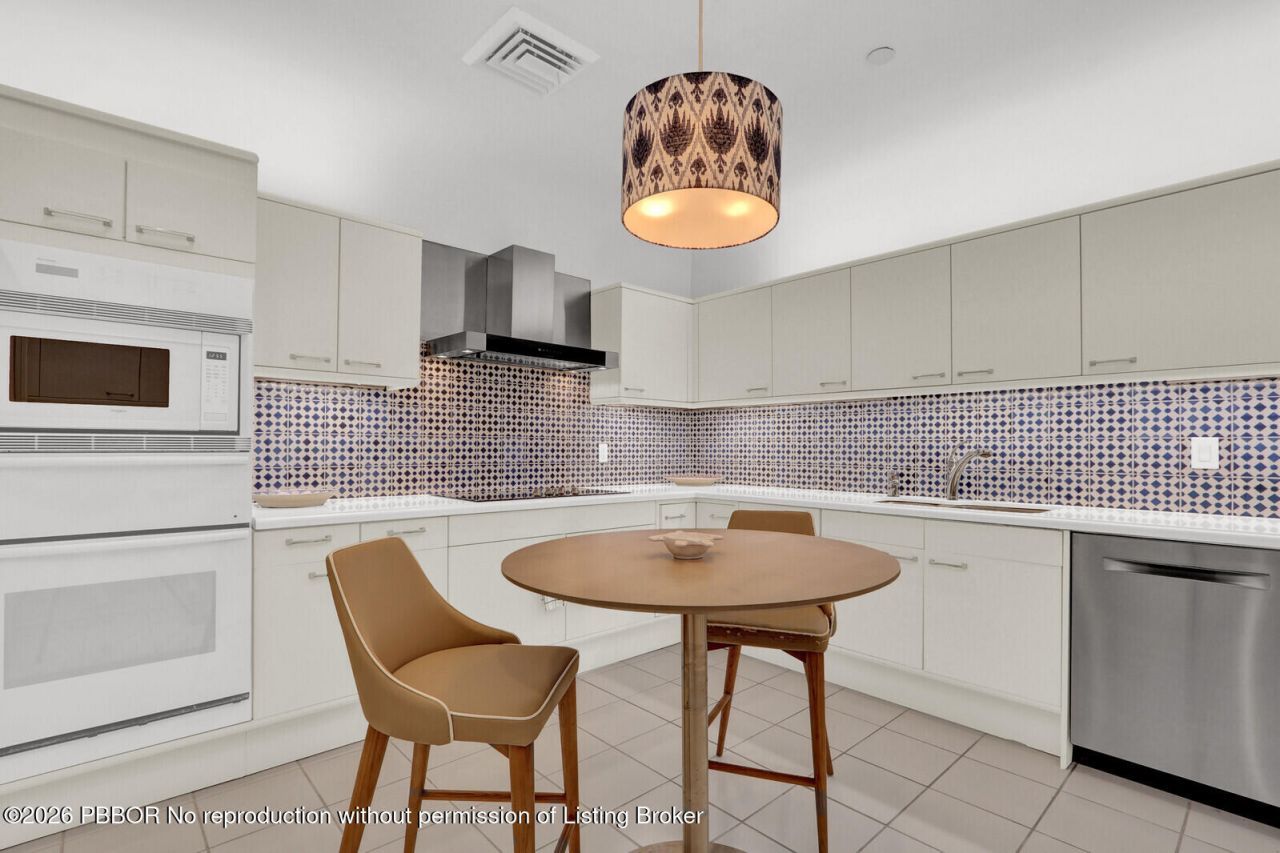 2 N Breakers Row, Unit S41, Palm Beach, FL 33480 Photo