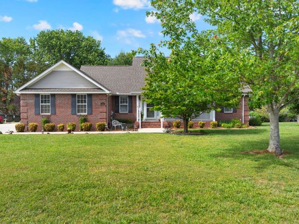 240 Brandi Cir , Winchester, TN 37398