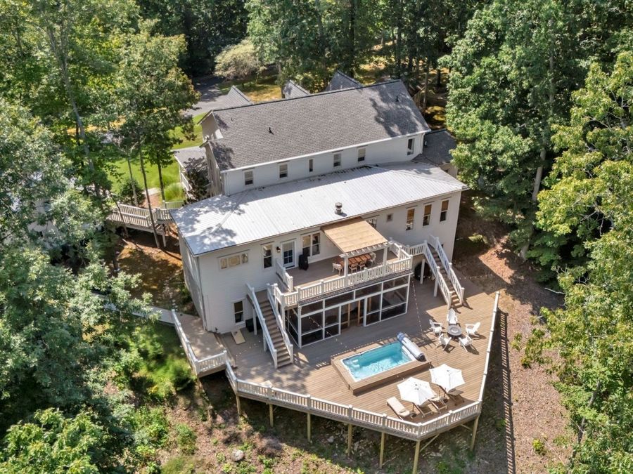 Property Image 95