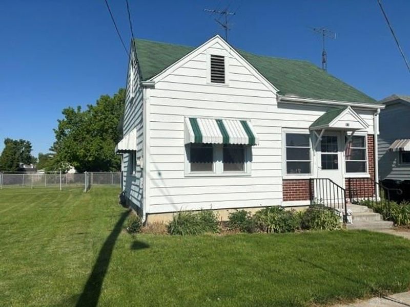 13 Elm Street, Brookville, OH 45354 Photo 2