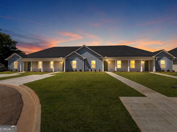 311 Airman Blvd, Warner Robins, GA 31088