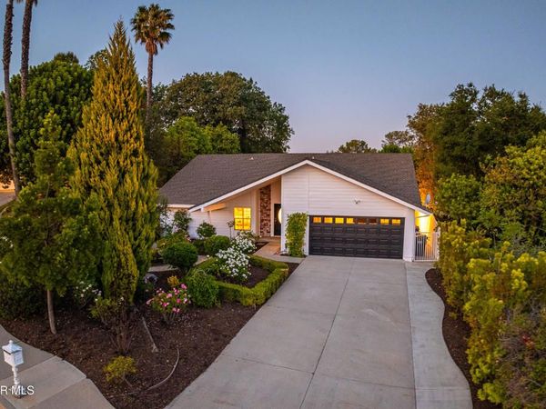 298 Trailside Court, Newbury Park, CA 91320