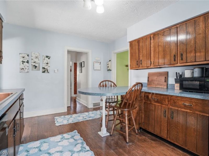 104 W Main Street, West Farmington, OH 44491 Photo 12
