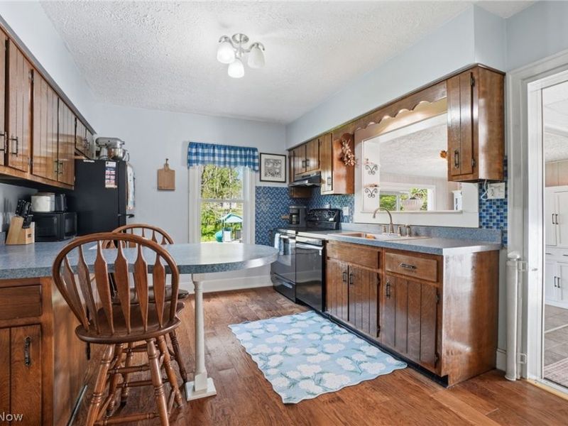104 W Main Street, West Farmington, OH 44491 Photo 14