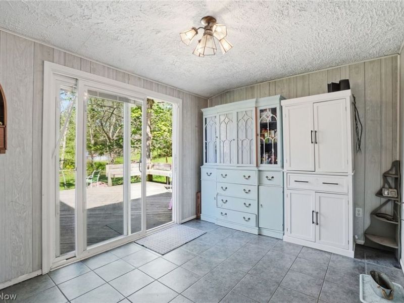 104 W Main Street, West Farmington, OH 44491 Photo 16