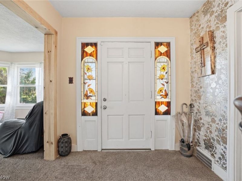 104 W Main Street, West Farmington, OH 44491 Photo 3