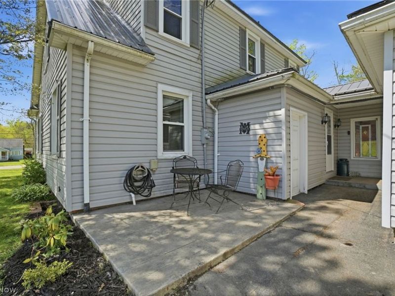 104 W Main Street, West Farmington, OH 44491 Photo 32