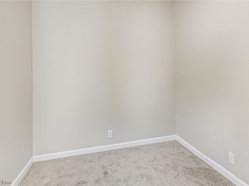 3535 Erin Avenue, Cleveland, OH 44113 Photo 12