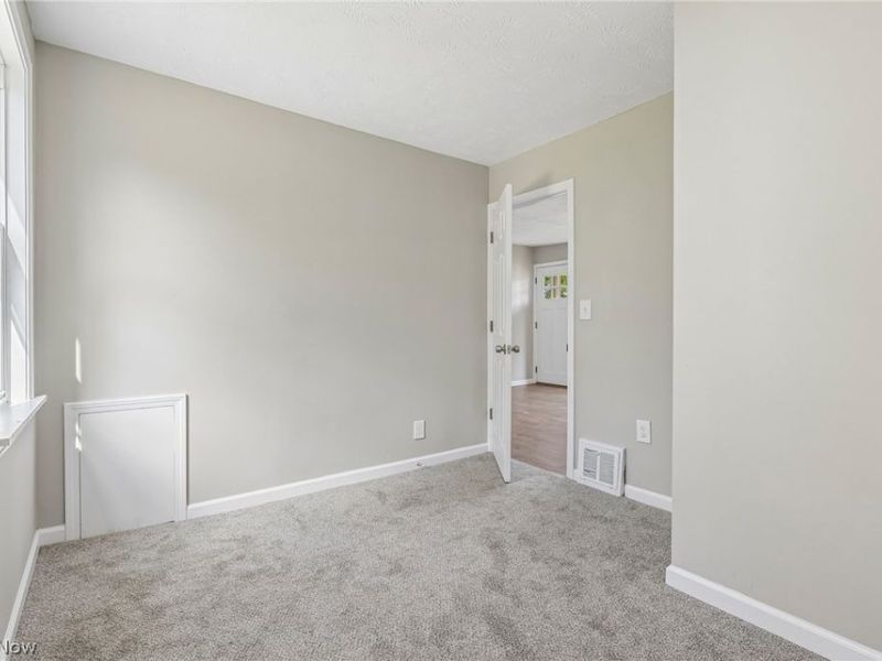 3535 Erin Avenue, Cleveland, OH 44113 Photo 13